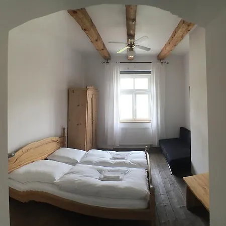 Guest house Family Lorenz & Coffee House Prague