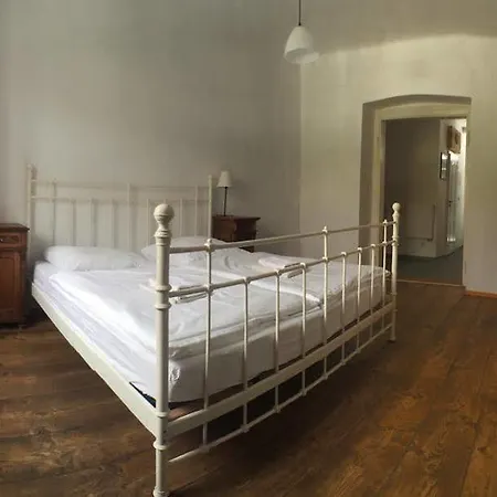Family Lorenz & Coffee House Guest house 3*