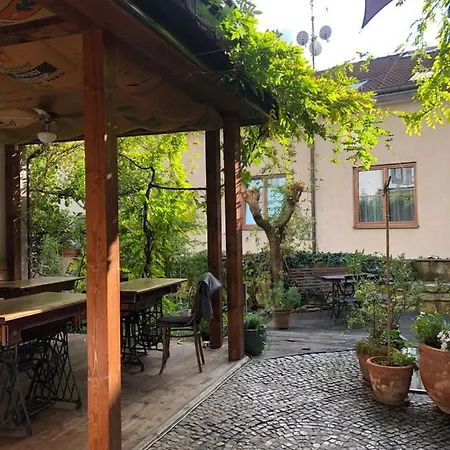 Family Lorenz & Coffee House Prague